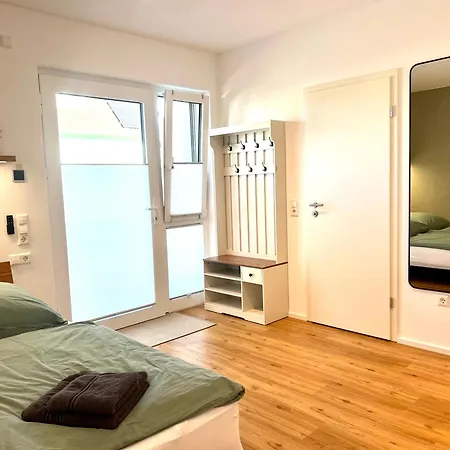 Cozy, Lovely Newly Renovated 1 Lägenhet *